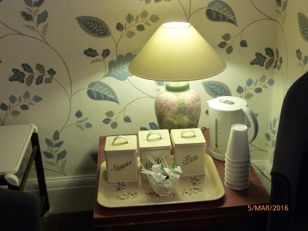 Grange Lodge Hotel - B&B London Eksteriør bilde