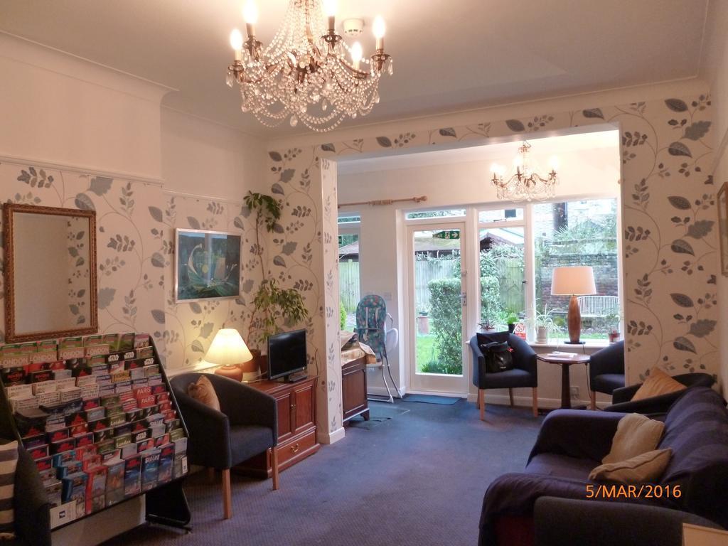 Grange Lodge Hotel - B&B London Eksteriør bilde